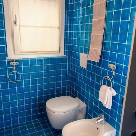 32 Villa