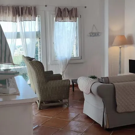 Villa 32